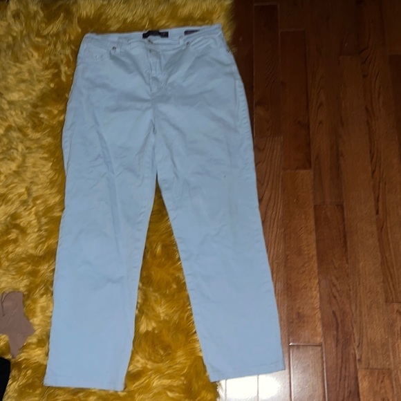 Gloria Vanderbilt Amanda Classic Tapered light wash Jeans Sz 14 - Picture 6 of 14